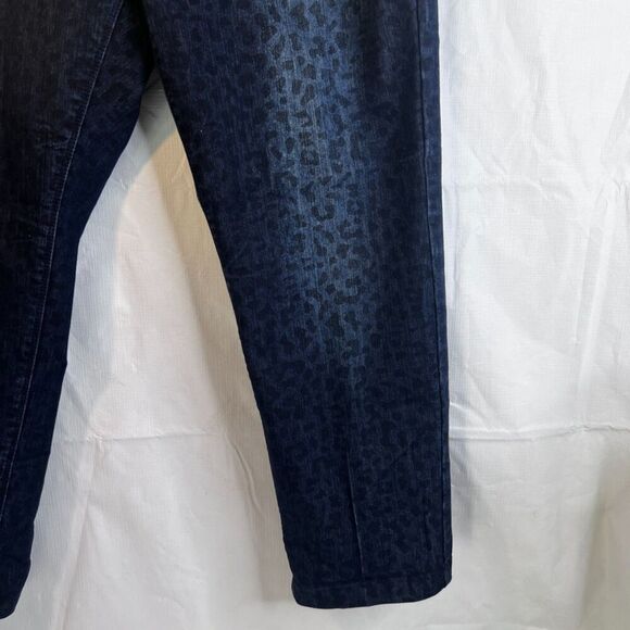 Roz & Ali Animal Print Dark Wash Denim Blue Jeans Straight Leg Size 18 - Picture 2 of 8